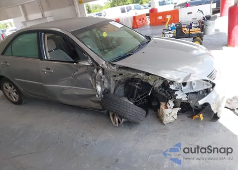 2006 Toyota Camry Le V6 z USA, uszkodzony, nr VIN 4T1BF32K56U623067